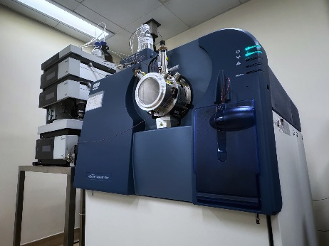 Quadrupole Time-of-flight Mass Spectrometer